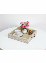 Bandeja madeira simples brilho - 20 x 18 x 3 cm