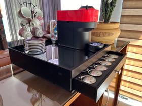 Bandeja Organizadora de Capsulas Nespresso Vertuo Modelo 42x45 Espelhado Madeira e Preto Bandeja Organizadora de Capsulas Nespresso Vertuo Modelo 42x45 Espelhado Madeira e Preto