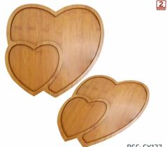 Bandeja / Petisqueira Coração com 2 Divisórias Madeira MDF 30x30cm