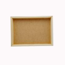 Bandeja Retangular Quadrinho Madeira Pinus Fundo Mdf Tamanho 30x20x3cm