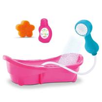 Banheira P/ Boneca Com Chuveirinho Sai Água +Shampoo Esponja Banheira P/ Boneca Com Chuveirinho Sai Água +Shampoo Esponja