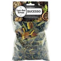 Banho de Ervas Sucesso (Vitória e Realizações)