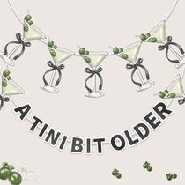 Banner de Aniversário TaoBary "A Tini Bit Older" - Kit com 2 Unidades