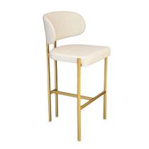 Banqueta alta Agnes de 3 pernas feita em metal Tingida de dourado e tecido boucle bege Banqueta alta Agnes de 3 pernas feita em metal Tingida de dourado e tecido boucle bege
