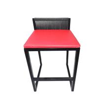 Banqueta Baixa Bali Estilo Industrial Junco Preto Assento Vermelho