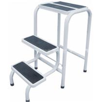 Banqueta com Escada de 3 Degraus - Plasmar Banqueta com Escada de 3 Degraus - Plasmar