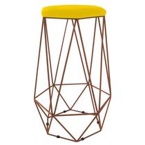 Banqueta decorativa para sala hexágonal aramado base bronze suede amarelo - clique e decore