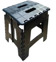 Banqueta Dobrável Reforçada Portátil Plástico Resistente 32 cm perfeita para espera transporte ou pescaria