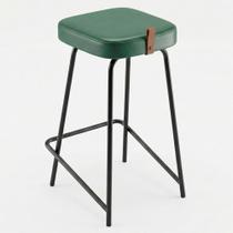 Banqueta Média Para Cozinha Vik Estofada material sintético Verde - Desk Design Banqueta Média Para Cozinha Vik Estofada material sintético Verde - Desk Design