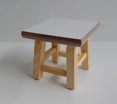 Banqueta Mini Hardman Madeira Natural Assento Quadrado Em MDF Branco