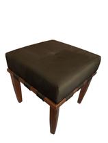 Banqueta Puff quadrado marrom pé palito