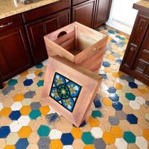 Banquinho Baú Rústico de Madeira Maciça com Ladrilho Hidráulico