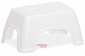 Banquinho Tramontina Catty Basic em Polipropileno