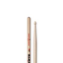 Baqueta VIC FIRTH American Classic 7A com Ponta de Madeira - Loop Music