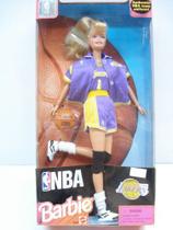 Barbie Basquete NBA Lakers Roxo Esporte Moda Divertida 100% Original - Mattel