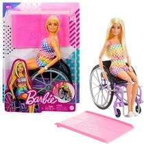 Barbie Fashionista Loira Articulada com Cadeira de Rodas