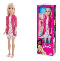 Barbie Largedoll 70cm Veterinária - A Companheira Perfeita para Crianças com Espírito Animal