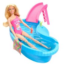 Barbie Piscina com Boneca Maiô Rosa - Mattel