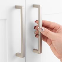 Barra quadrada de níquel escovado ASKANO ZP2401 com alça de tração de gabinete