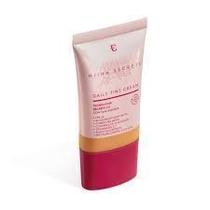 Base daily tint niina secrets cor60 Base daily tint niina secrets cor60