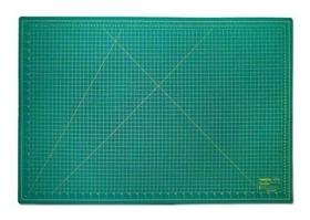 Base de Corte A1 Dupla face 60 x 90 cm para Patchwork e Scrapbook Base de Corte A1 Dupla face 60 x 90 cm para Patchwork e Scrapbook