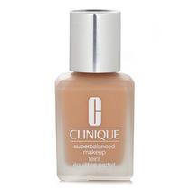 Base líquida Clinique Superbalanced MakeUp Nº 04 CN 40