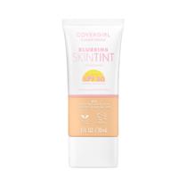 Base líquida COVERGIRL Clean Fresh Blurring Skin Tint