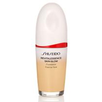 Base líquida Shiseido Revital Essence Skin Glow Foundation SPF30