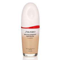 Base líquida Shiseido Revital Essence Skin Glow Foundation SPF30