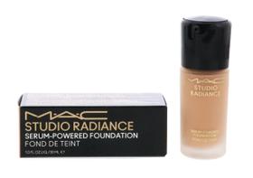 Base MAC Studio Radiance Serum Powered NC37 30 ml