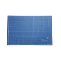 Base para cortes de tecidos, pachwork, artesanato.