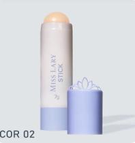 Base stick miss lary