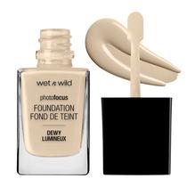 Base wet n wild Photo Focus Dewy Porcelain 28mL