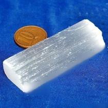 Bastão de Selenita Natural Pequeno 4 a 6 cm - Cristal para Práticas Holísticas