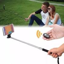 Bastão de Selfie com Disparador Bluetooth Universal para Fotos e Vlogs Celular Bastão de Selfie com Disparador Bluetooth Universal para Fotos e Vlogs Celular