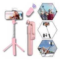 Bastão Pau de Selfie Tripé Retrátil Com Luz LED Controle Bluetooth Celular Bastão Pau de Selfie Tripé Retrátil Com Luz LED Controle Bluetooth Celular