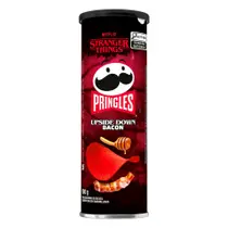 Batata Pringles Netflix Stranger Things Bacon Caramelizado 100g Batata Pringles Netflix Stranger Things Bacon Caramelizado 100g