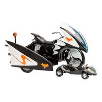 Batcycle com Carro Lateral - Figura de Ação DC Retro 6" McFarlane Toys