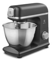 Batedeira Planetária Expert Kmp70 800w 5l Preta Electrolux Cor Preto Frequência Batedeira Planetária Expert Kmp70 800w 5l Preta Electrolux Cor Preto Frequência
