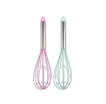 Batedor de Clara de Silicone em Formato de Coração com Cabo Inox - 25cm Batedor de Clara de Silicone em Formato de Coração com Cabo Inox - 25cm