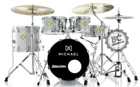 Bateria Michael Legacy Sparkle Silver SSR com Bumbo 18,10,12,14 c/ Ferragens, 2 Estantes e Banco