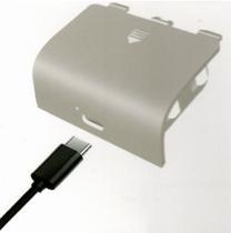 Bateria Recarregável Branca Compatível Com Xbox Series Kit C/ Bateria Branca 1200 mAh + Cabo USB-C