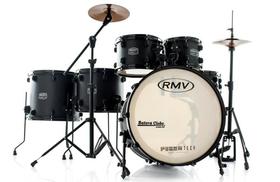 Bateria RMV FiberTech Silky Black 22,10,12,14,16 com Pratos, Baquetas e Ferragens (Exclusiva) Bateria RMV FiberTech Silky Black 22,10,12,14,16 com Pratos, Baquetas e Ferragens (Exclusiva)