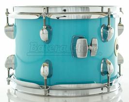 Bateria Tama Club-JAM Aqua Blue Compacta com Bumbo 18, Tom, Surdo e Caixa (Shell Pack) Bateria Tama Club-JAM Aqua Blue Compacta com Bumbo 18, Tom, Surdo e Caixa (Shell Pack)