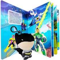 Batman Chaveiro de Pelúcia + Livro com 4 Quebra Cabeças Liga da Justiça DC - DTC/Ciranda Cultural