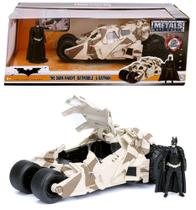 Batman e Batmobile - The Dark Knight - Hollywood Rides - 1/24 - Jada