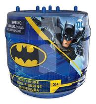 Batman - Mini Figuras De 5 Cm Sortidos - Pote Azul