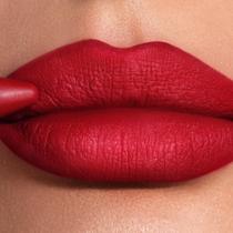 Batom Crayon K7L Matte Red Lipsilk Testarossa
