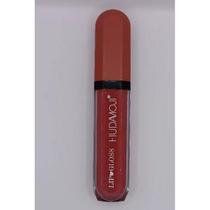 Batom glossy lyps matte 16horas