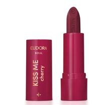 Batom Hidratante Vermelho Cereja Divina Kiss Me Cherry 3,7g